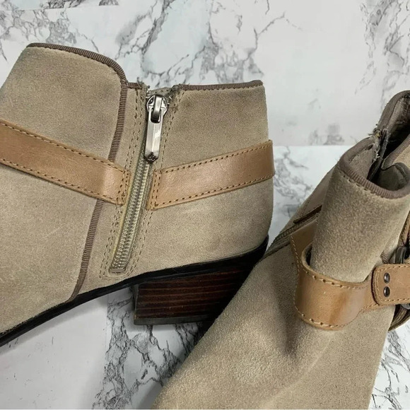 Sam Edelman Phoenix Ankle Boot - Picture 5 of 10